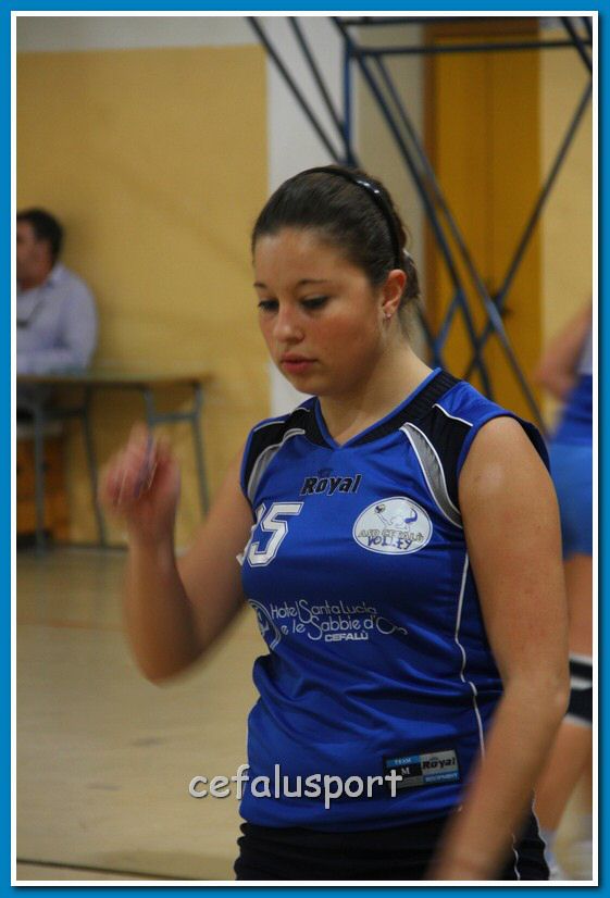 121144 volley 021_tn.jpg